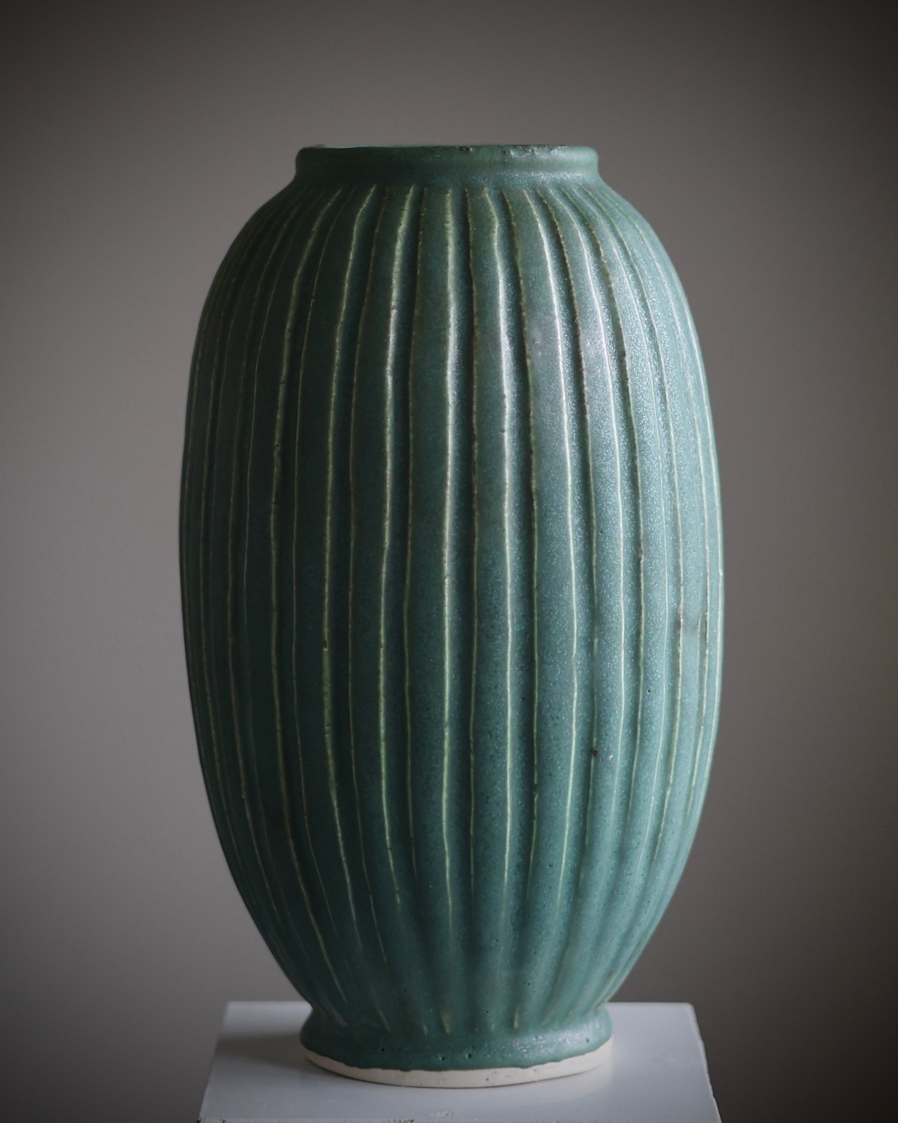 Kobberfarvet vase